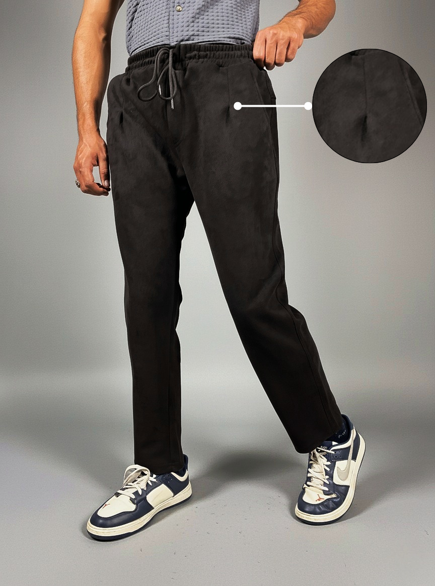 Classic Pleated Trouser (Black)